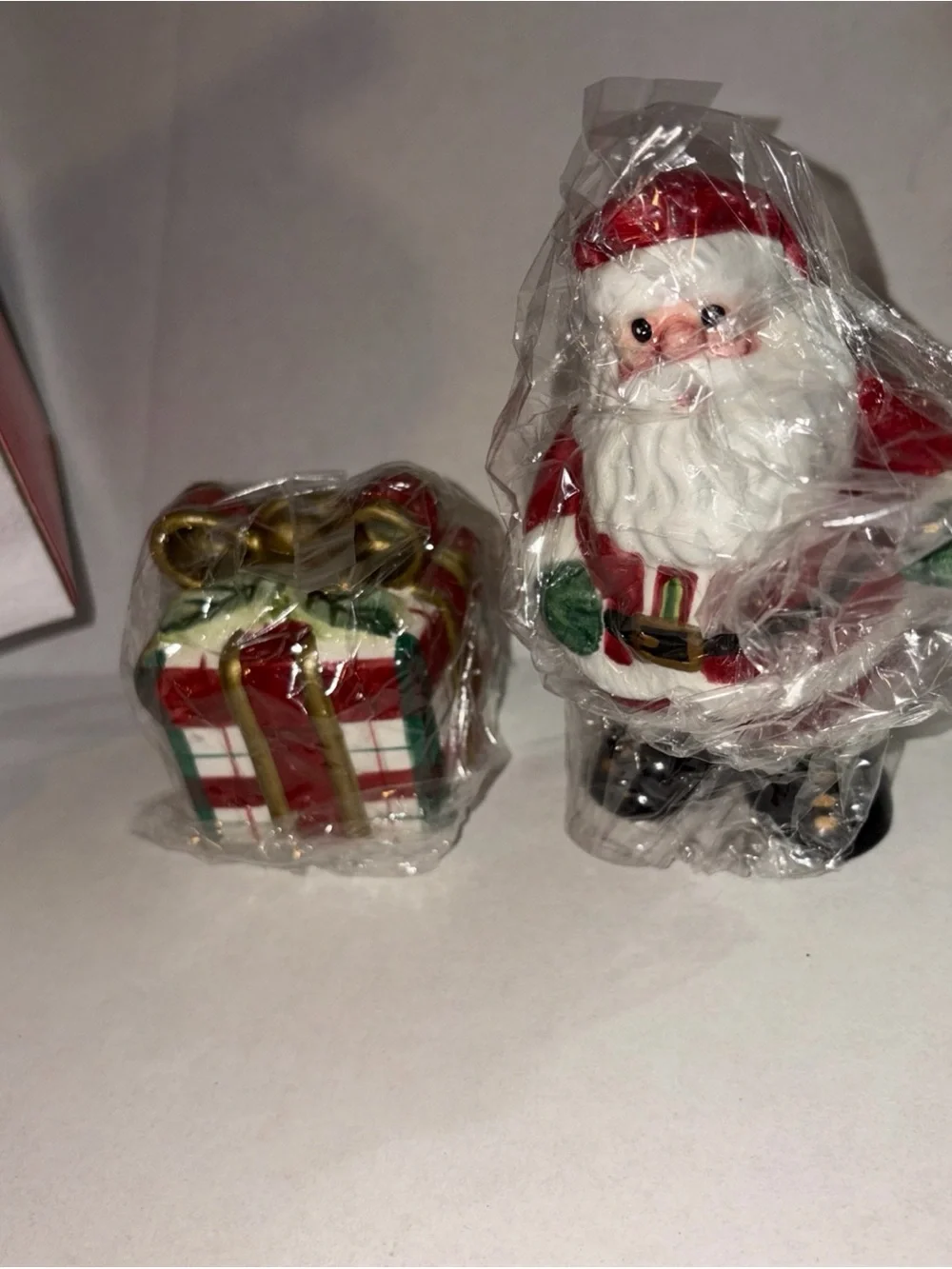 Fitz and Floyd Plaid Christmas Santa Salt & Pepper Set - Red, White, Green, Gold